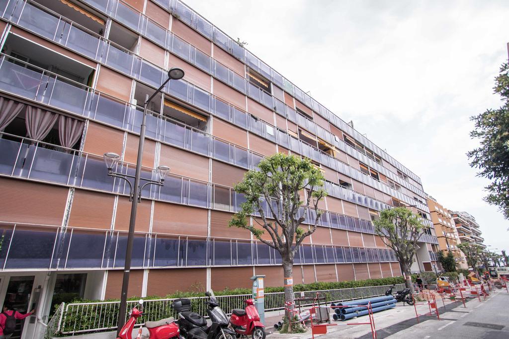 Studio Couleur Soleil Roquebrune-Cap-Martin Bagian luar foto